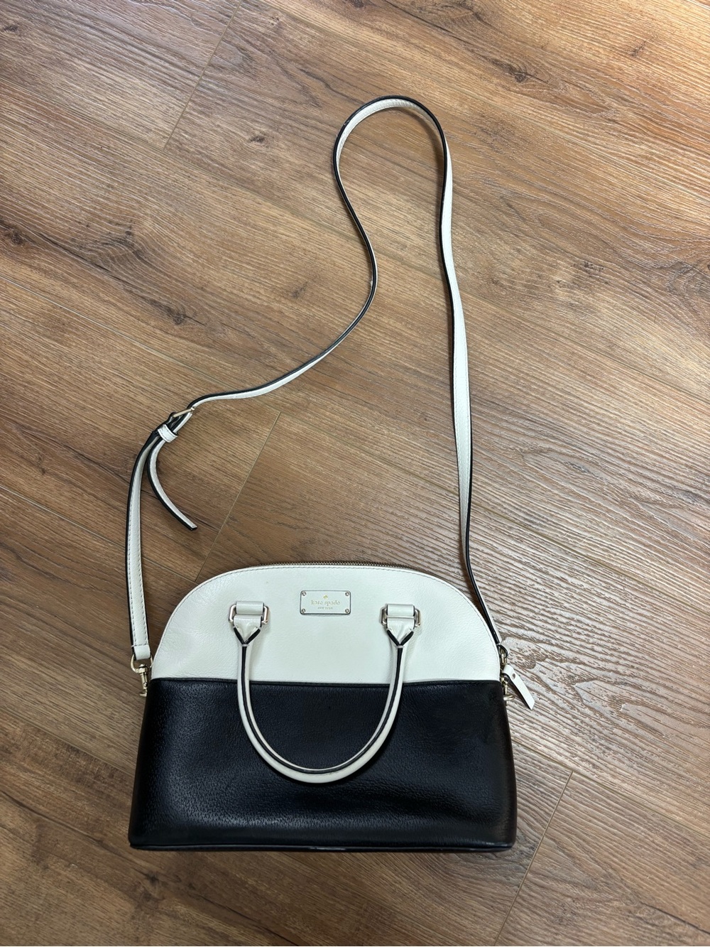 Kate Spade Carli Grove Street Cross Body Leather Purse